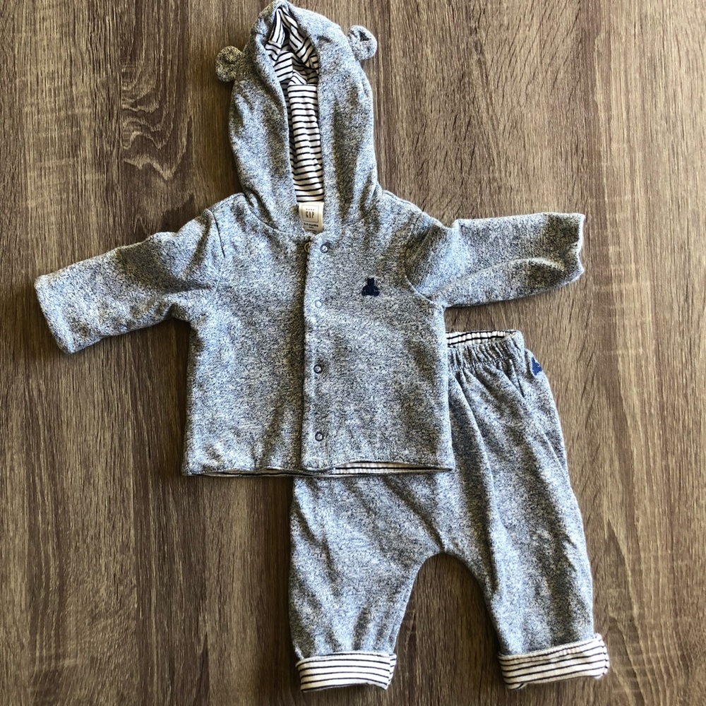 Baby Gap Matching Pants and Sweater Set